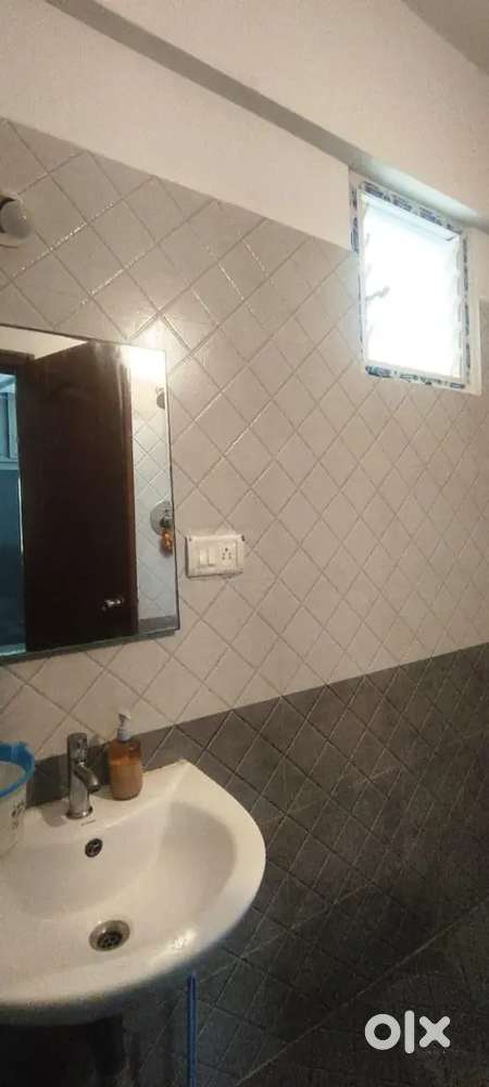 3 BHK Flat House for Lease in Hosa Road