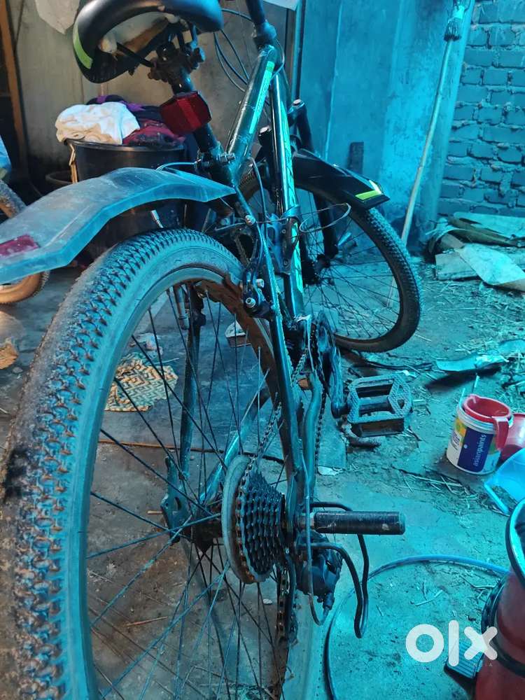 All gear working and new tyre