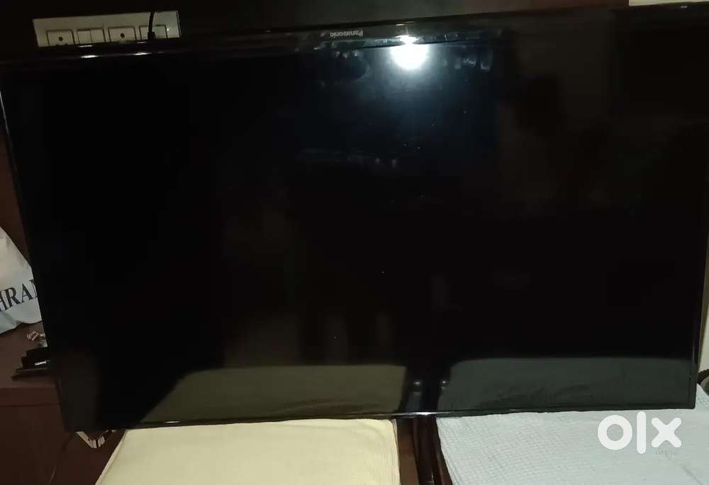 43 inch Panasonic 5 star LED tv
