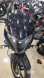 Pulsar 220 Good condition Ebony black colour