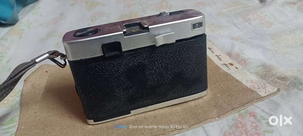 Antique West German Camera on sell