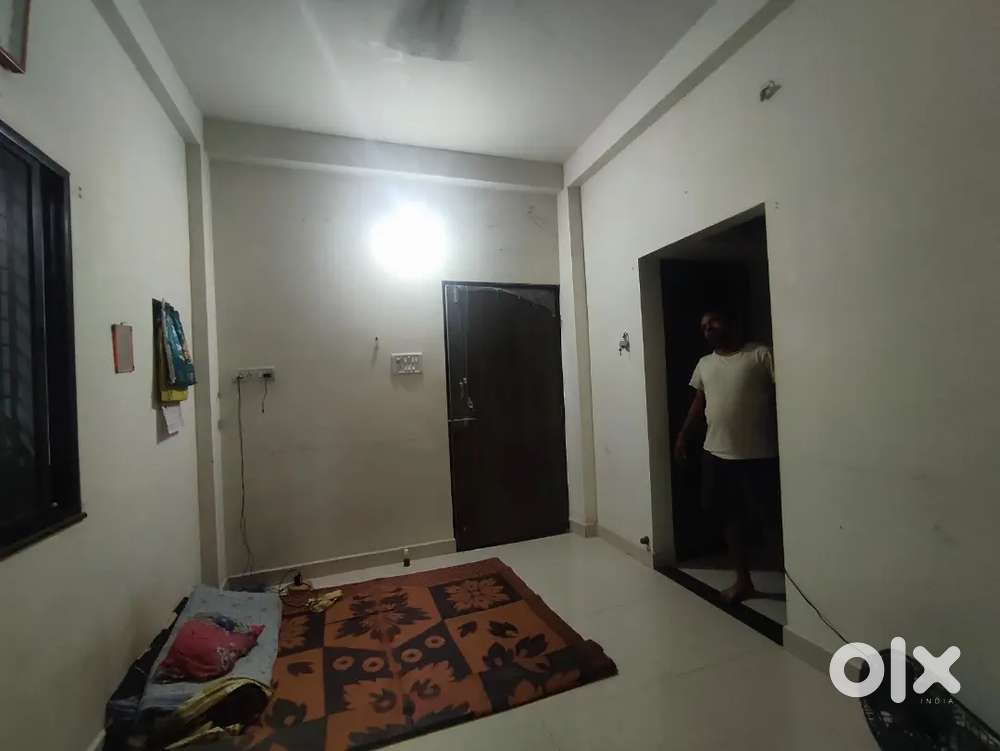 1 BHK ( No Owner Staying )@ 7500/ Faimly Only, Kharbi Chowk