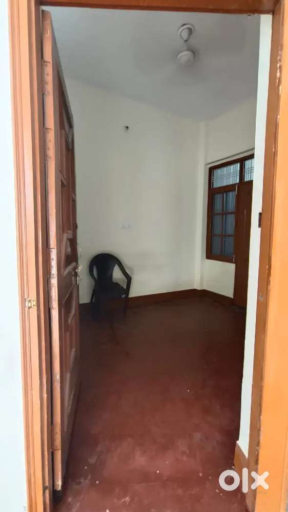 Indipendent house Argent Roommate