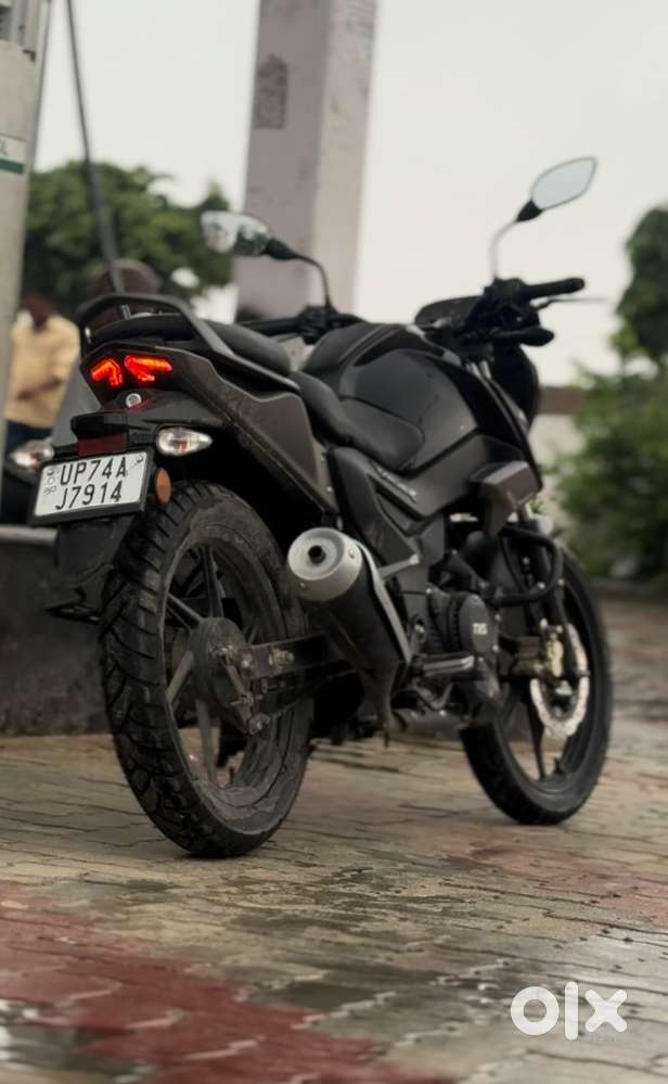 TVS Raider 125cc bluetooth connect big meter