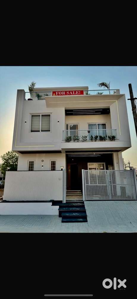 85 gaj hoise for sale near raksha puram