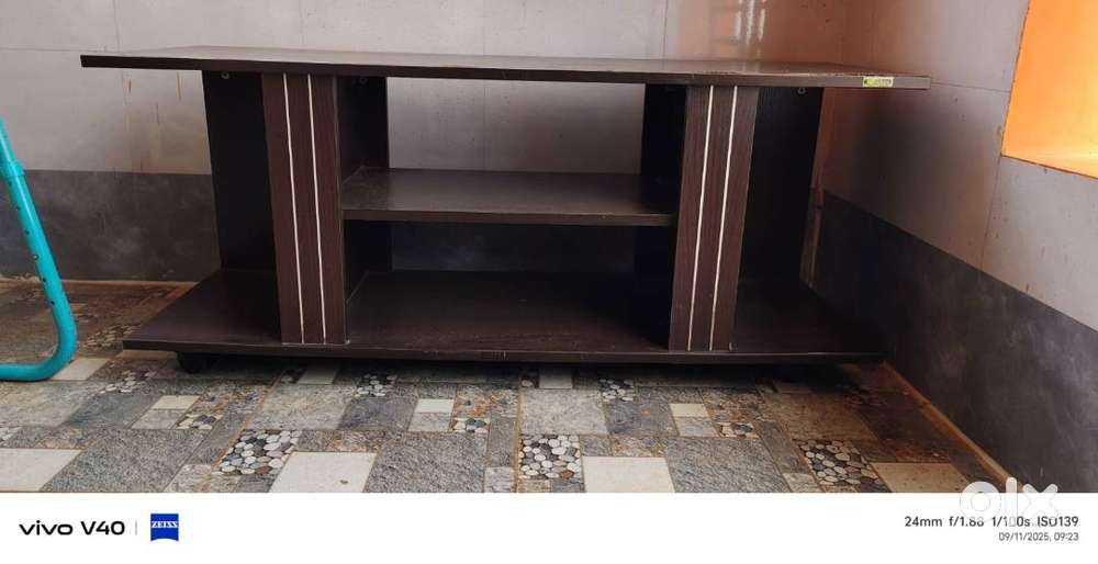 TV Unit - K