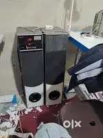 Koi bhi kami nahi hai majbori me bech raha hun
