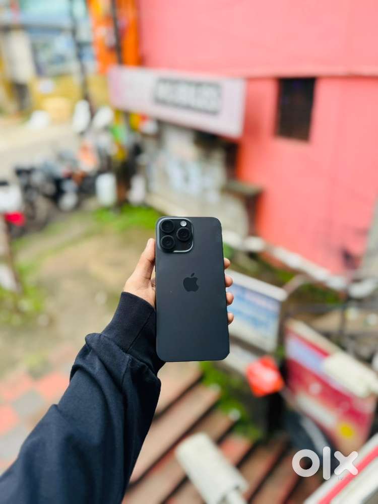 iphone 15 pro max 256 GB ( US ) 84% Bh Brand new Condition Full box