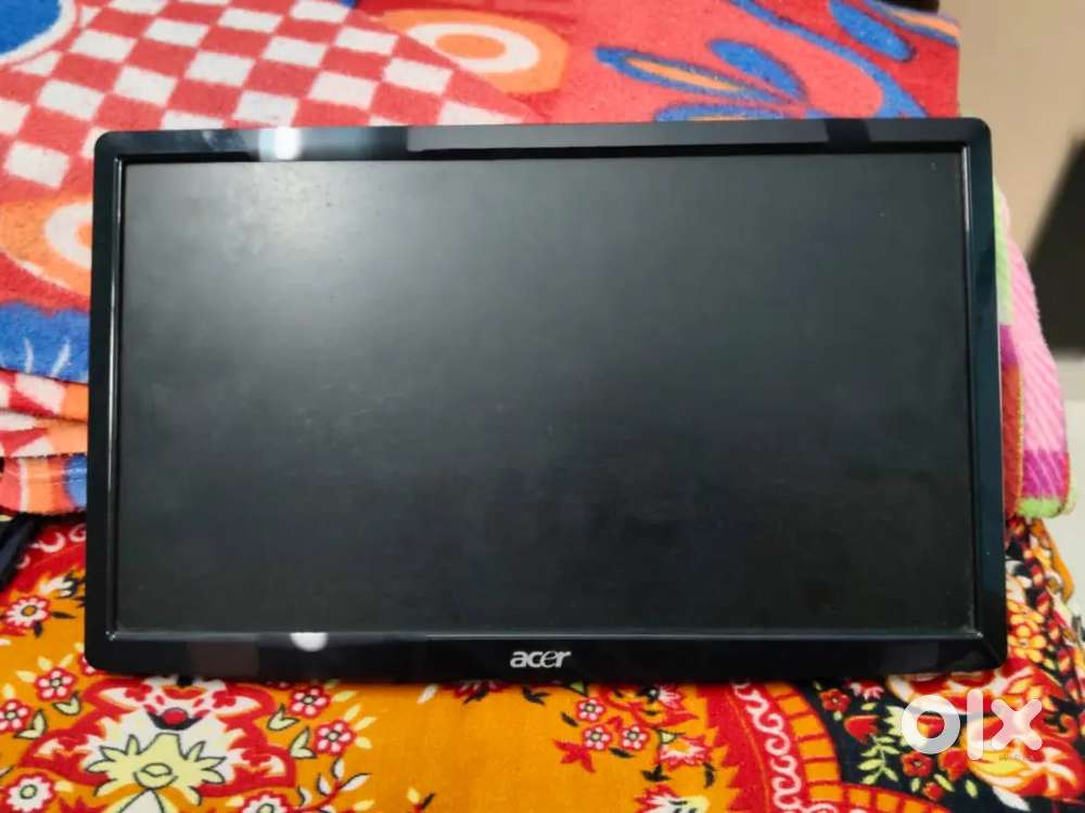 Acer monitor 22inch 2years old