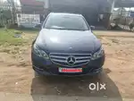 2015 nov mercedes E250 cdi Black colour