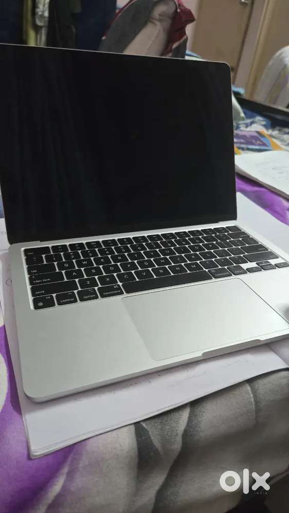 Macbook M2 Air