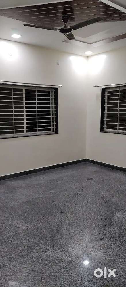 2BHK HOUSE RENT OPP ALMEEN MED COLL