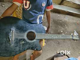 Twelfthnote QA guitar black colour on its best condition