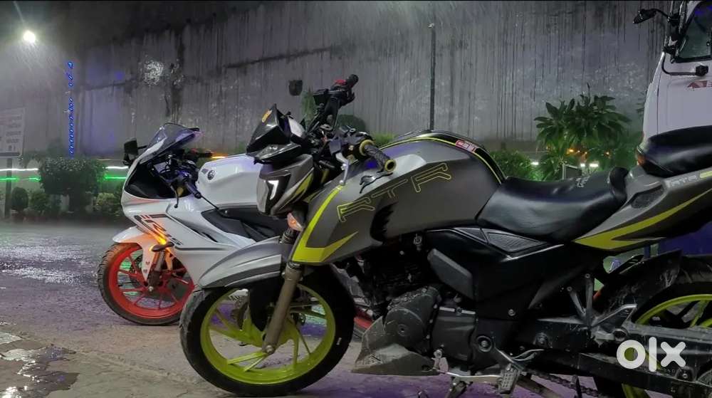 Apache 200 4v special edition.