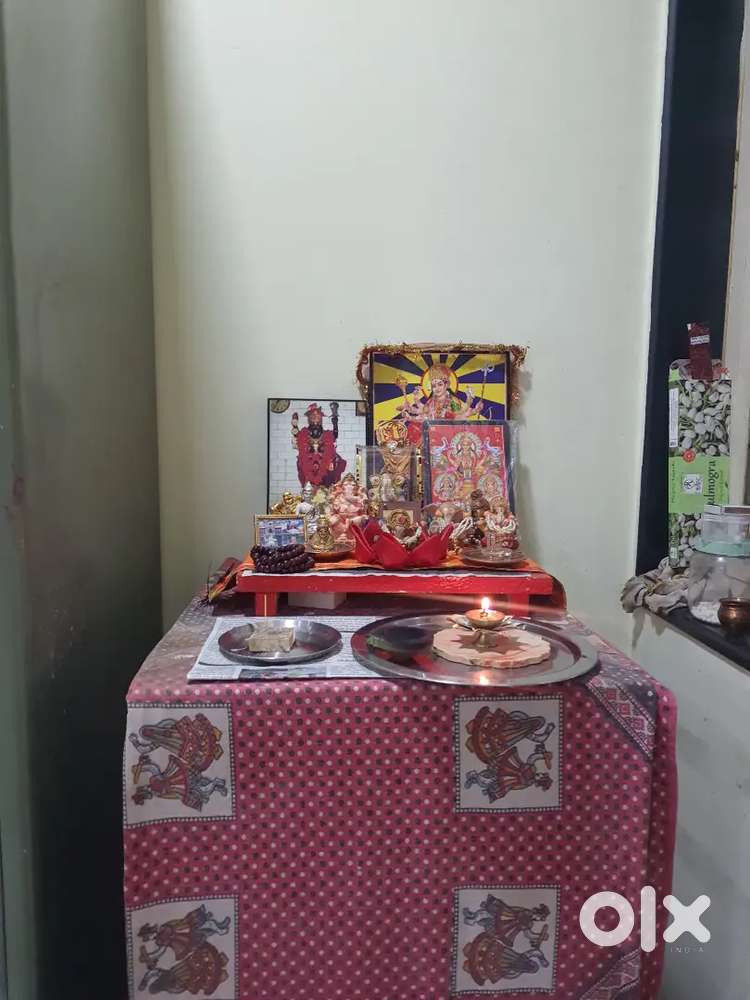 Room on Rent for Female.