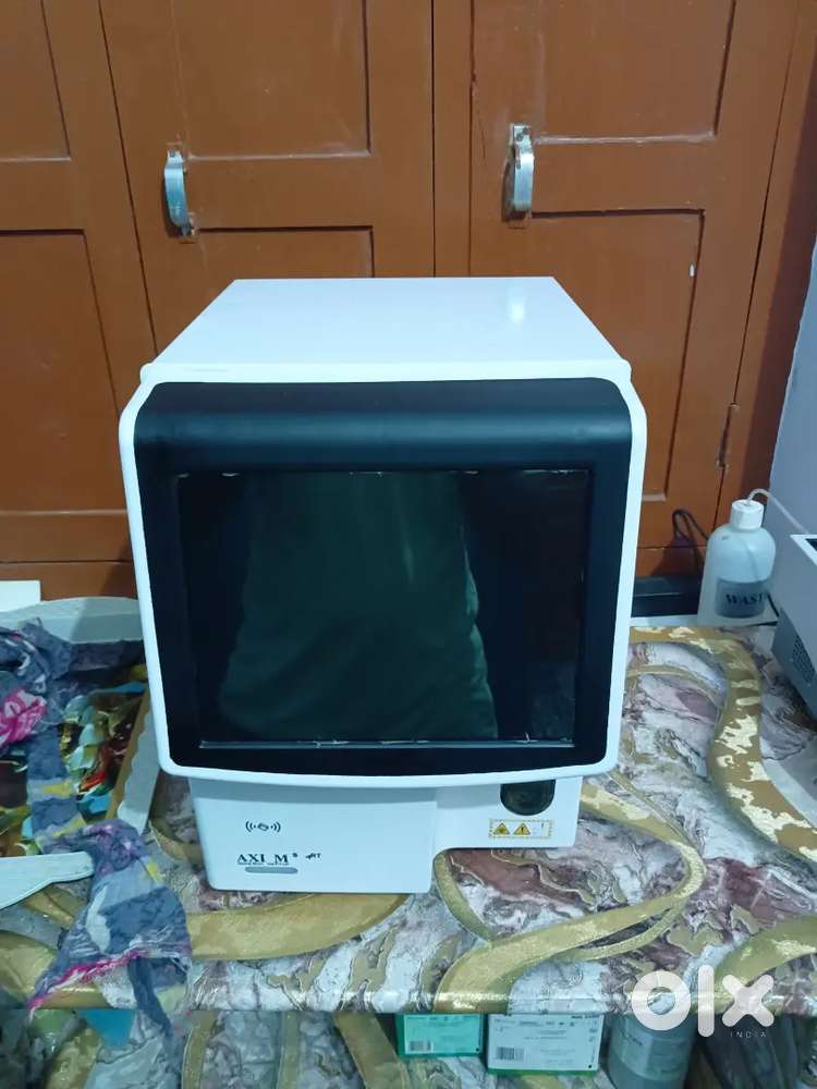 Lab setup bechna hai urgent me kisi ko chahiye to contact kare