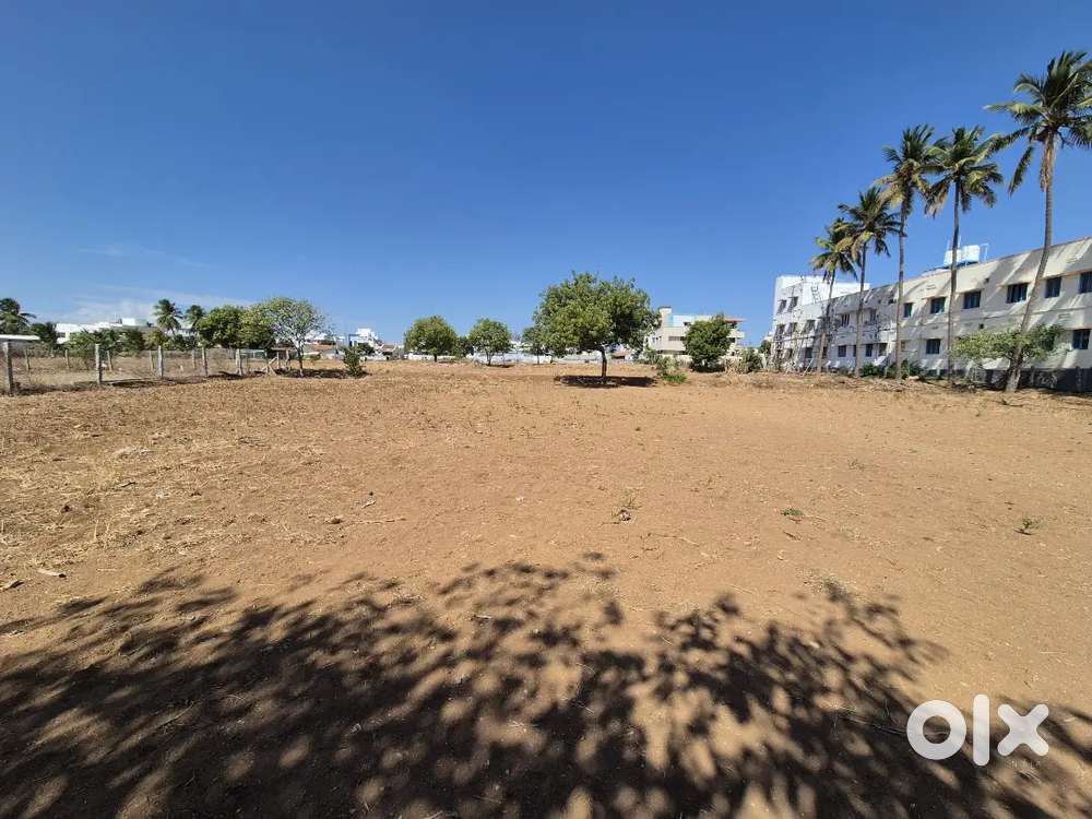 Spacious Land for Rent - Ideal for Warehouse, Godown or Commercial Use