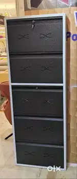 Premium shoe rack brand new of iron make