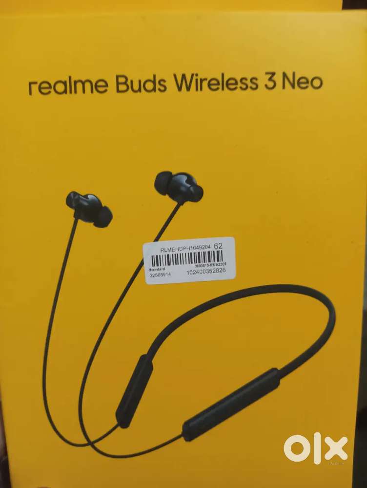 Realme  buds 3 neo neckband with 1 yr warranty
