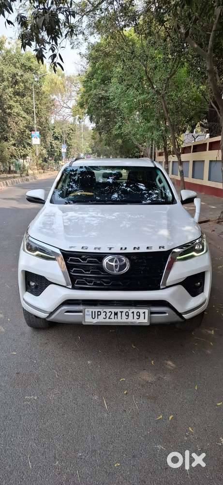 Toyota Fortuner 4X2 MT 2.8 Diesel, 2022, Diesel