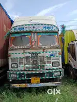 Tata Comminc 1918 Model 2020 32Ft Closed Body