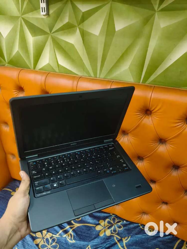 DELL LATITUDE