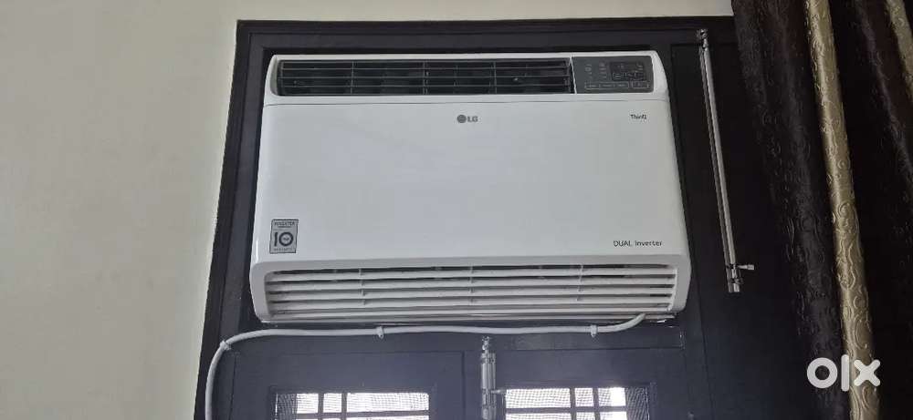 LG 1.5 ton dual Invertor, 5 star copper window  AC,  3 yrs old