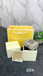 Michael Kors Women Analogue Gold Band Parker Green watch