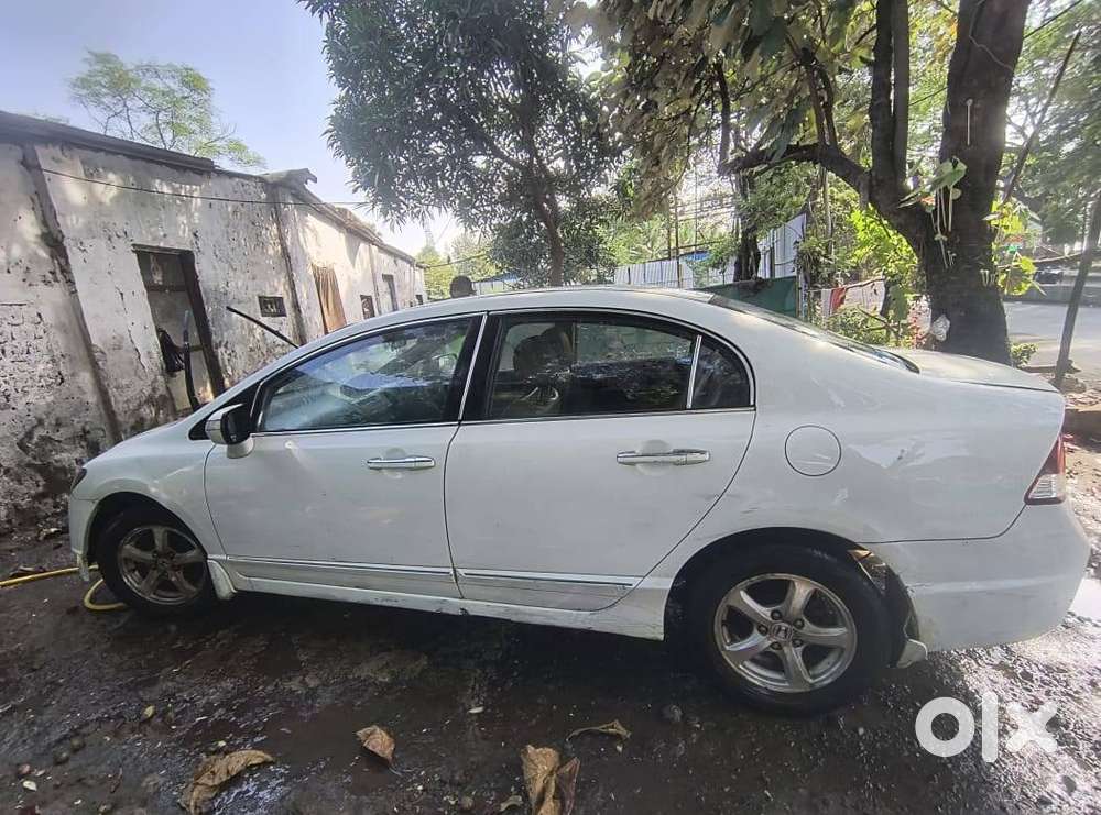 Honda Civic 2011 CNG & Hybrids 140000 Km Driven