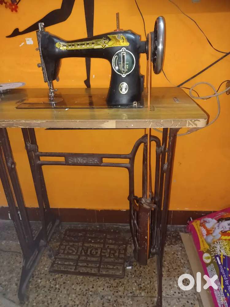 Tailoring machine