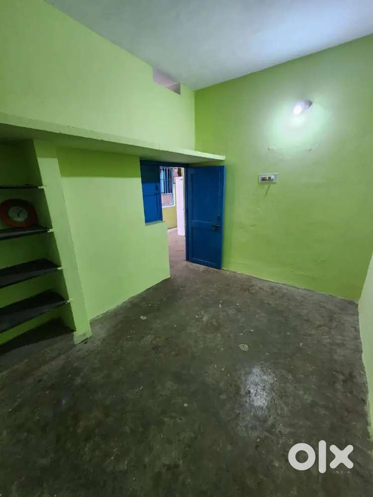 2BHK House for Rent Near SCB Medical Hospital CTC