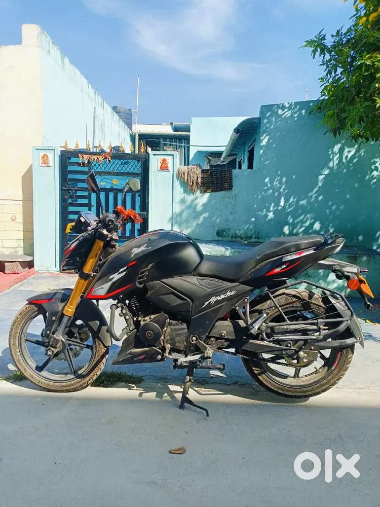 Apache RTR 160 4v TFT