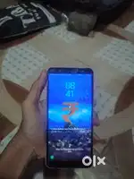 Samsung j8 in ok condition 2200 final h