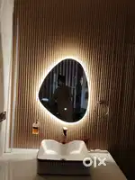 Decorative mirror
