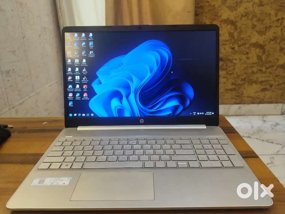HP 15s i3 11Gen 512GBSSD