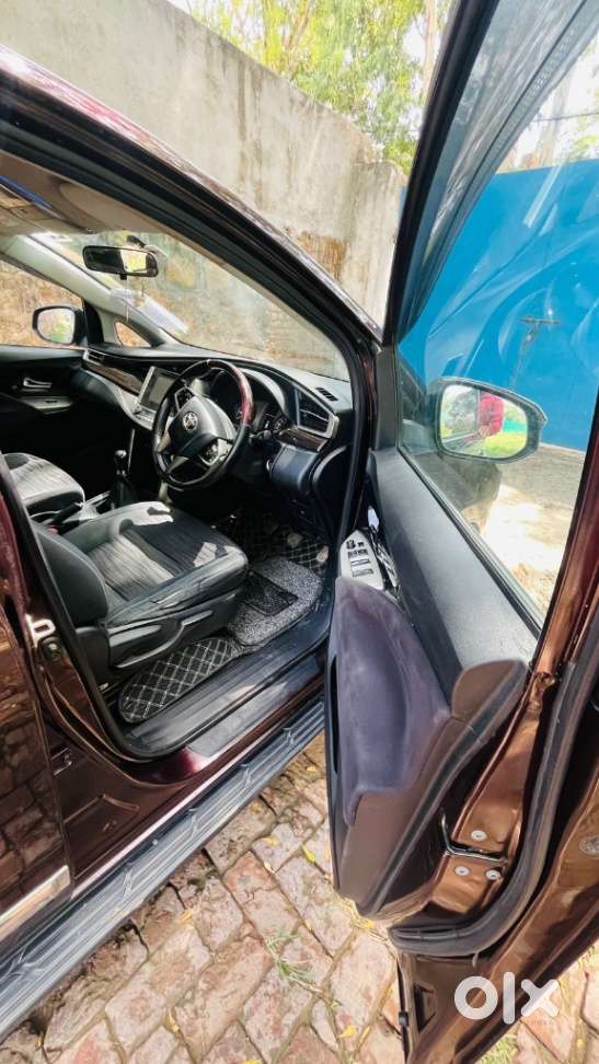 Toyota Innova Crysta 2.4 V, 2019, Diesel