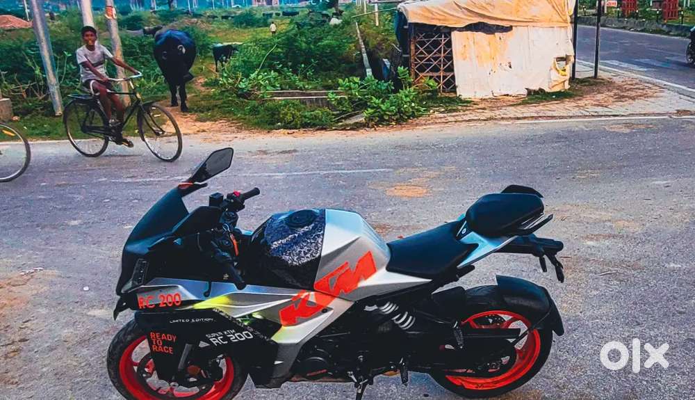 KTM RC 200 MODEL 2022