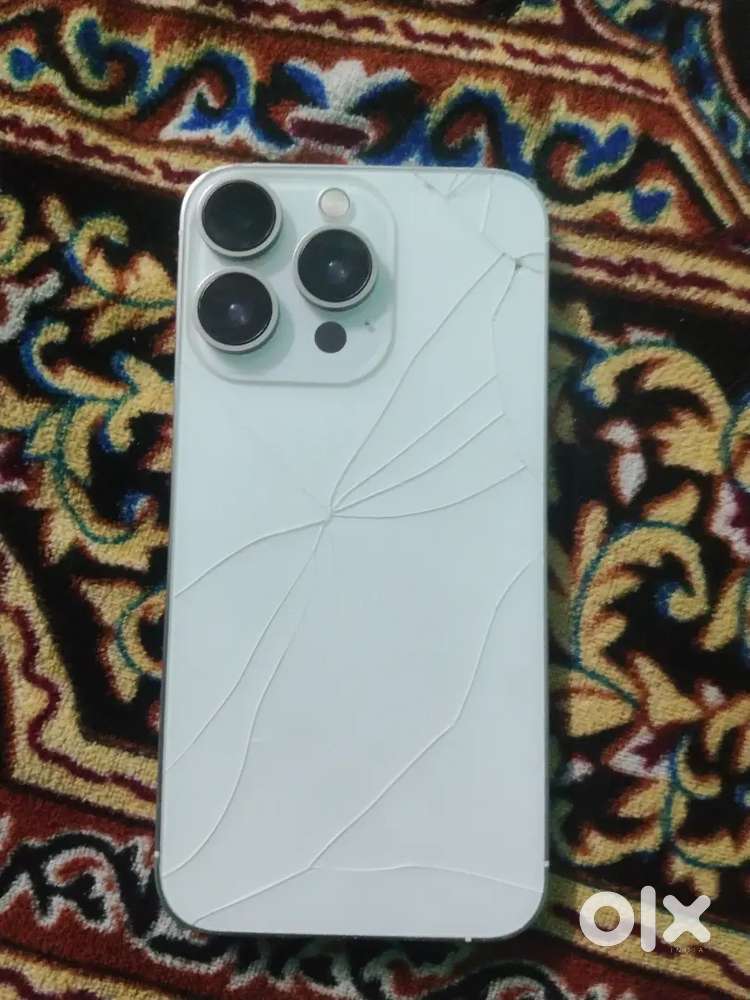 iPhone xs 15 pro crvant