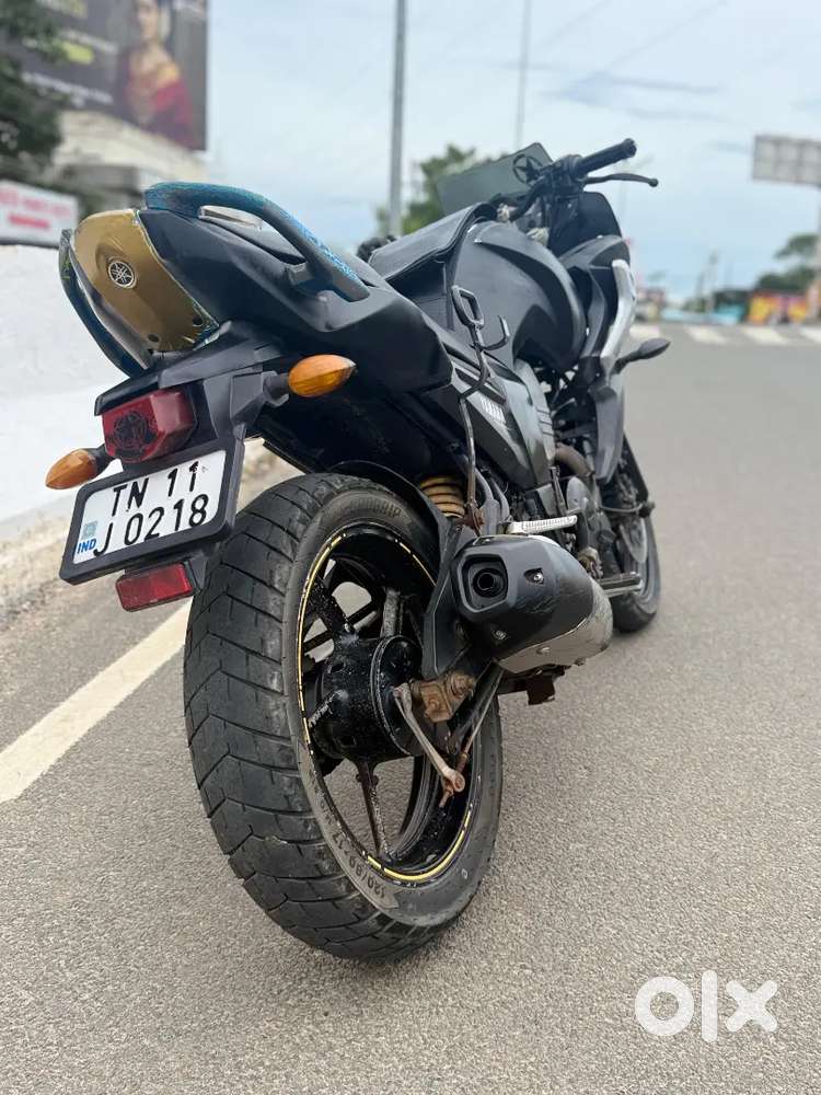 Yemaha fazer 2014 model