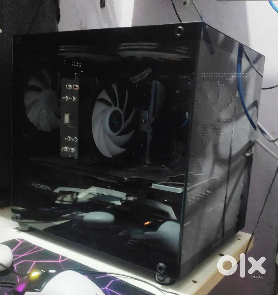 Consistent sniper black fish tank style gaming cabinet (only cabinet )