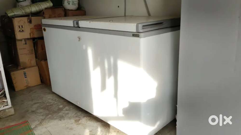 Western Deep fridge 5 month old price 32,000/-