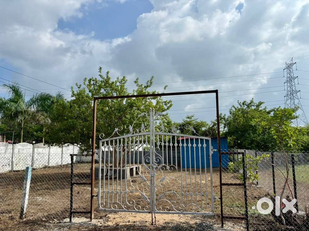 Farm house for sale in covered campus