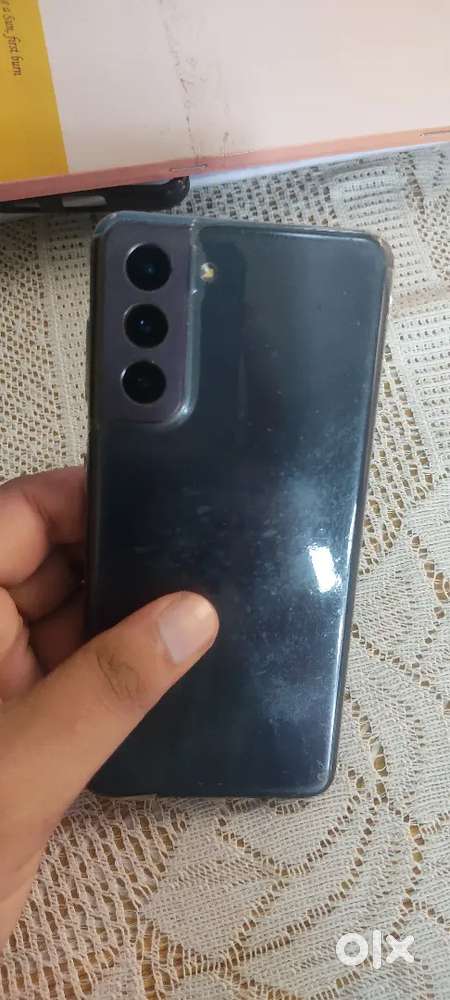 Samsung S21 5g  6/128 mint condition