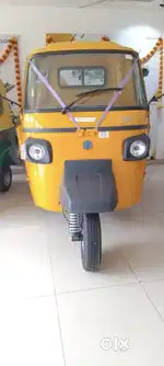 Ape luggage auto driver wanted