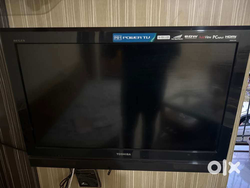 Toshiba 32-inch  TV