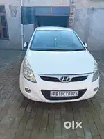 Hyundai i20 2010 Diesel 80000 Km Driven