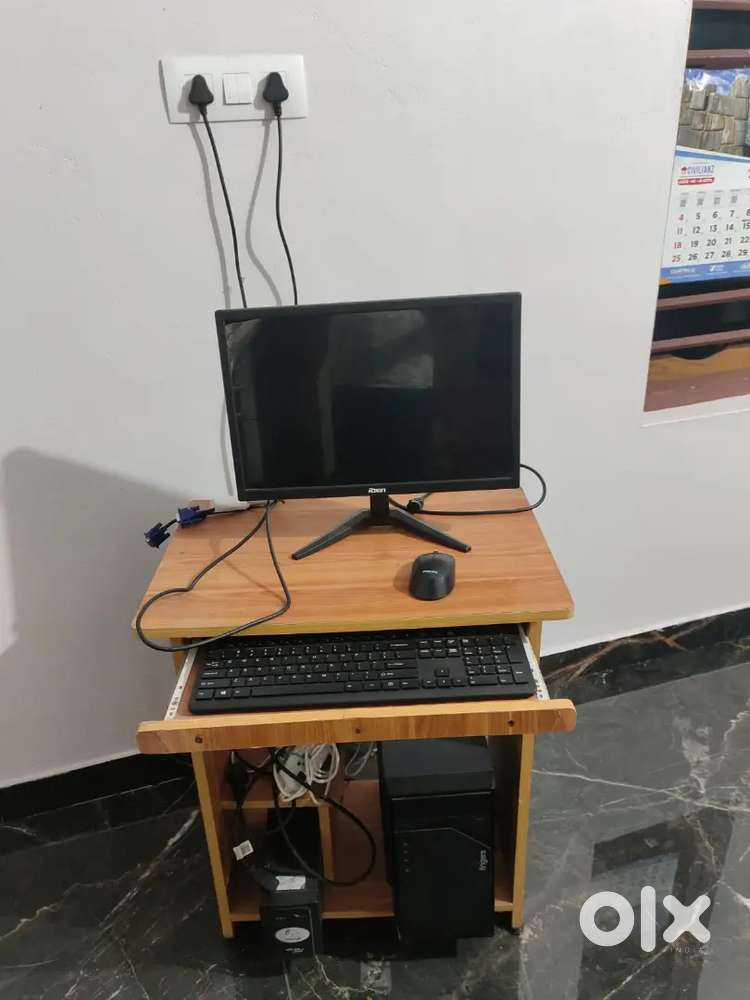Used Desktop Computer Set
