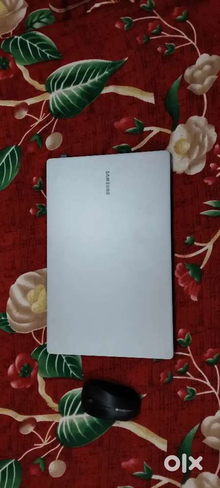Samsung galaxy Book 5.   1week Using Full box peace warrenty
