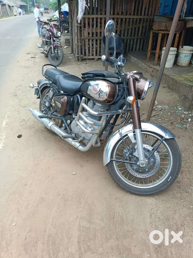 Royal Enfield 2023 – Excellent Condition  28,000 km  Urgent Sale