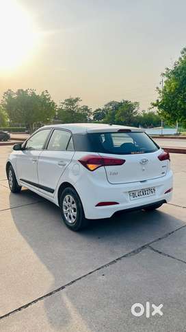 Hyundai Elite i20 2017 CNG & Hybrids 76000 Km Driven
